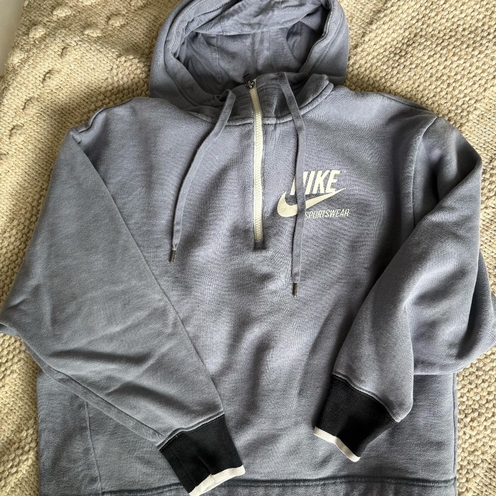 Nike Quarter Zip